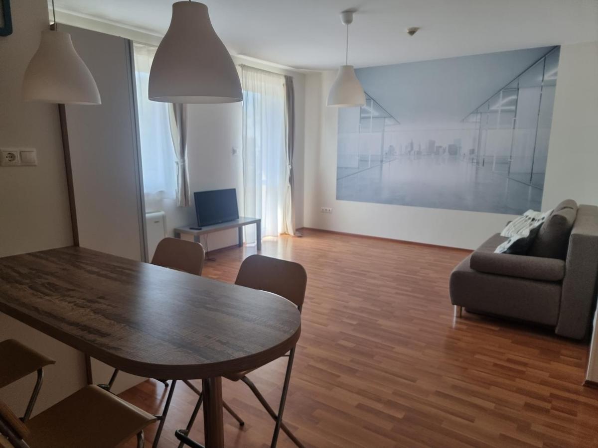 Panorama View Apartment ハイデゥソボスロー エクステリア 写真
